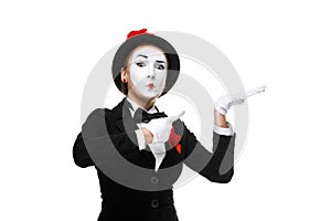 Portrait of the surprised mime