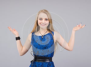 Portrait of a surprised young girl.