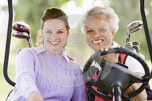 Retrato dos una mujer golfistas 