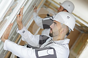 portrait windows installation worker