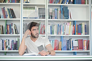 Portret od student in school library