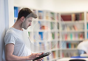 Portret od student in school library