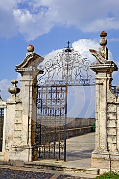 Portugal, area of Alentejo, Estremoz: Iron door