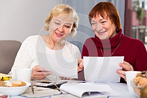 Positive old women with public utilities