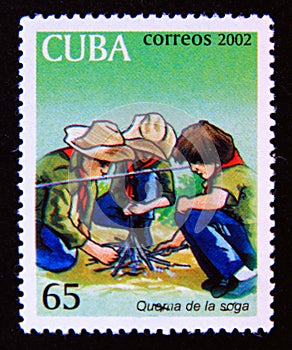 Postage stamp Cuba 2002. Scouting Starting fire