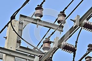 POST TYPE INSULATORS