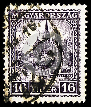 Postage stamp printed in Hungary shows Matthias Church, wmk. 8, perf. 15, serie, circa 1926