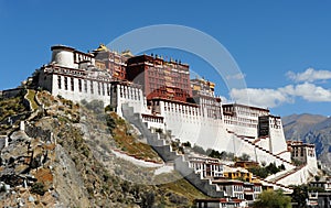 Potala palace in Lhasa, Tibet photo