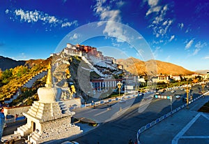 Potala palace,in Tibet of China photo