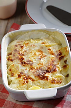 Potatoes a la dauphinoise