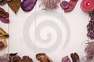 Potpourri frame wallpaper