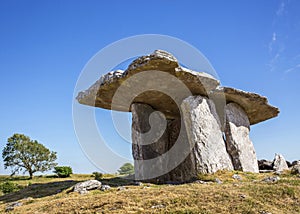 Poulnabrone dolmen