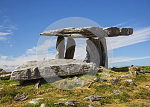 Poulnabrone dolmen