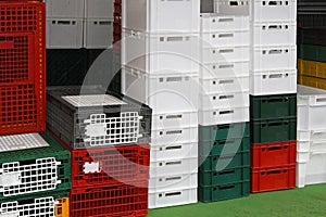 Poultry crates