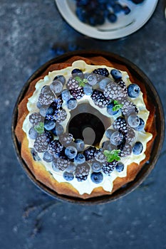Pound Cake with forest fruits