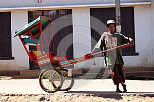 Pousse pousse driver