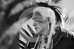 Pow Wow 27 BW