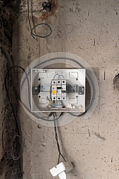 Protective shutdown device. Power distribution box