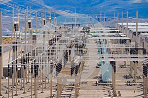 Power distribution substation