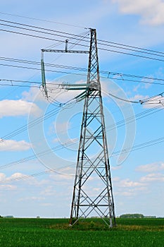 Power line pylon