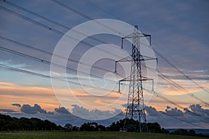 power line passing overhead electricity wire of the support carrying the light and the heat in the house