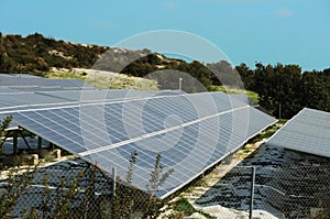 Power plant using renewable solar energy