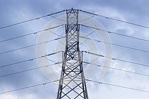 Power pylon