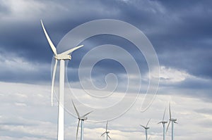 Power turbine wind mills