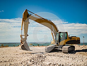 Powerful crawler excavator