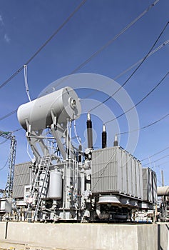 Powerful power transformer for industrial high voltage substation