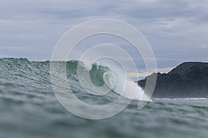 Powerful Surf, Piha, NZ