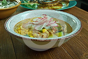 Pozole rojo