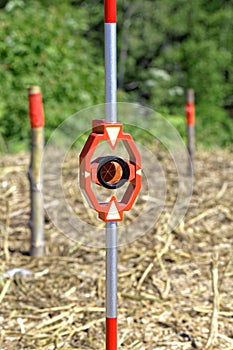 Practical use of outdoor mini prisms on mini milestone for total station