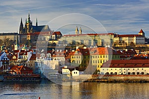 Prague Castle with the St. Vitus Cathedral, old Buildings, Moldau, Prague, Czech Republic