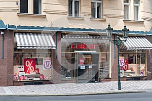 Leiser shoe shop