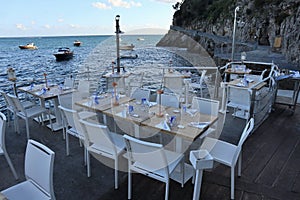 Praiano - Tavoli sulla terrazza panoramica del Ristorante Il Pirata a Marina di Praia photo