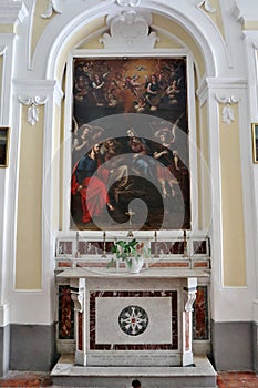 Praiano - Terzo altare della navata destra della Chiesa di San Luca