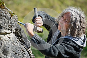 Precise carving in natural stone