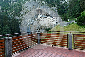 Predjama Castle