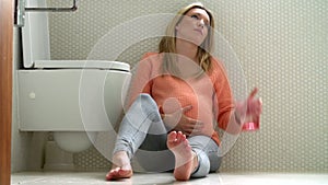 Pregnant Teenage Girl Suffering From Morning Sickness