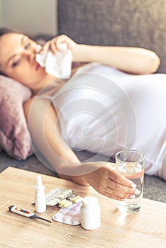 Pregnant woman having cold