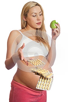 Pregnant woman and healthy food