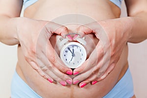 Pregnant woman's belly closeup
