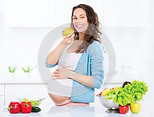 Pregnant young woman img