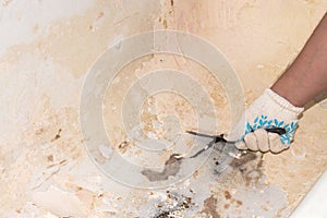 Preparation of the bath for enameling.