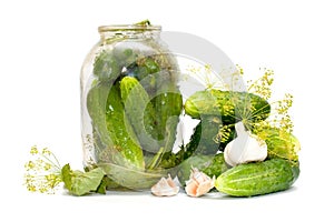 Preparation of cucumbers for salting photo