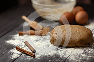 Preparation of dough for ginger cookies