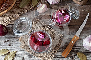 Preparation of fermented beet kvass in two jars