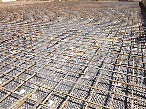 Preparation of reinforced frame for subsequent pouring of concrete