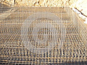 Preparation of reinforced frame for subsequent pouring of concrete